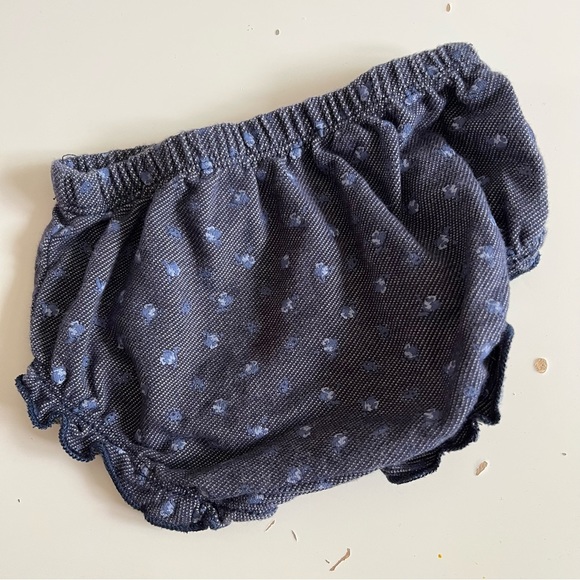 Guess Baby Bloomers 🌸 - Picture 2 of 3